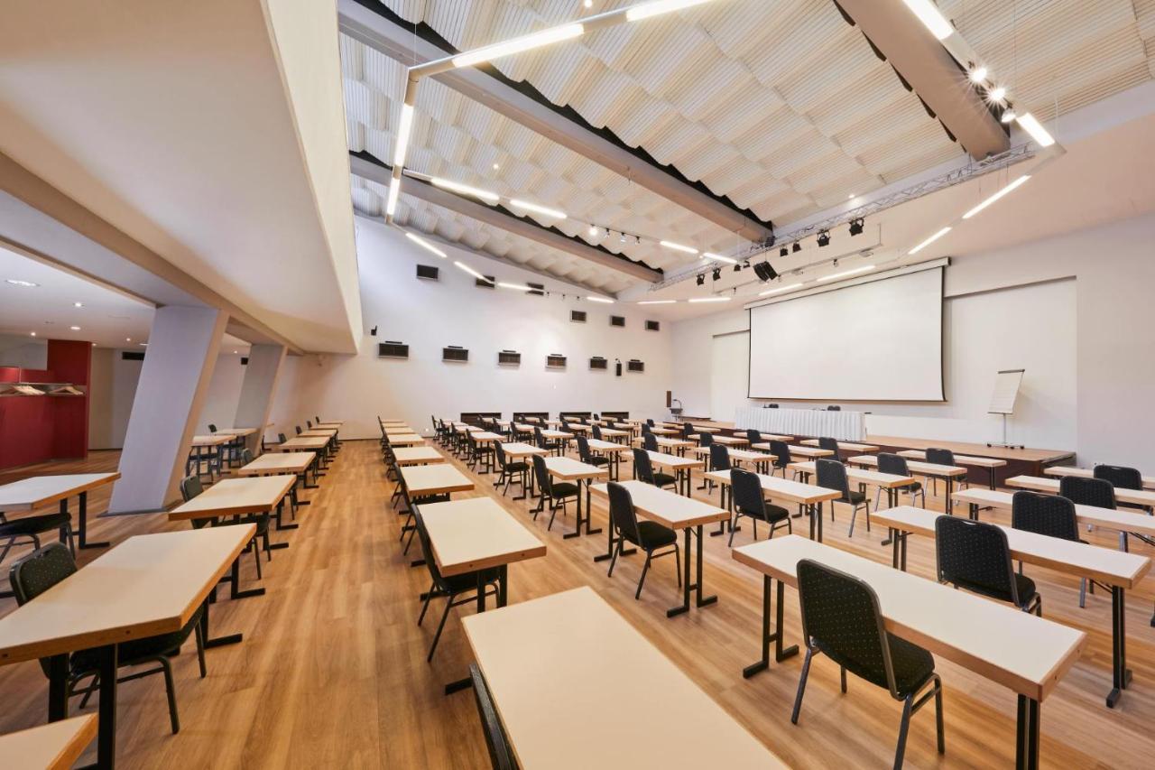 Townhouse Aparthotel 3*